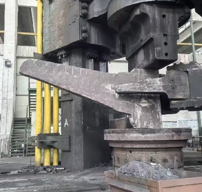 Large Shaped Aluminum-Alloy Forging